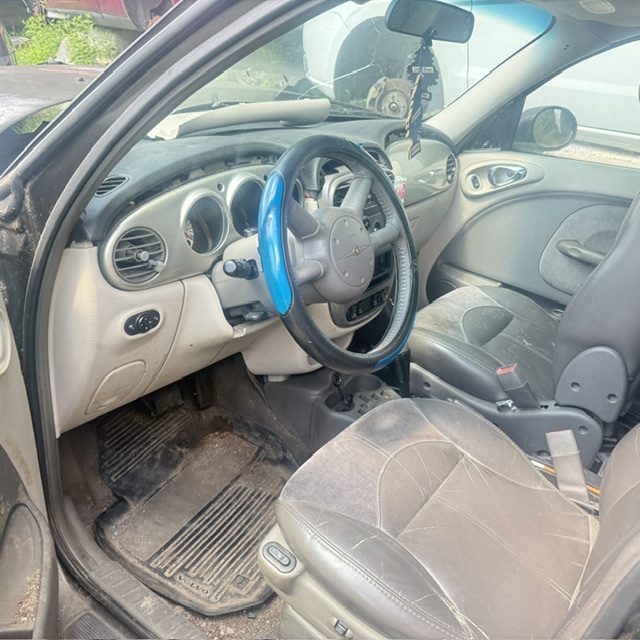 chrysler pt cruiser 2001 3C8FY4BB01T696161 image chrysler pt cruiser 2001 3C8FY4BB01T696161 image